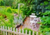 14859578-a-photo-of-a-colorful-danish-summer-garden